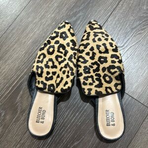 Bleecher & bond leopard mule barely worn size 8